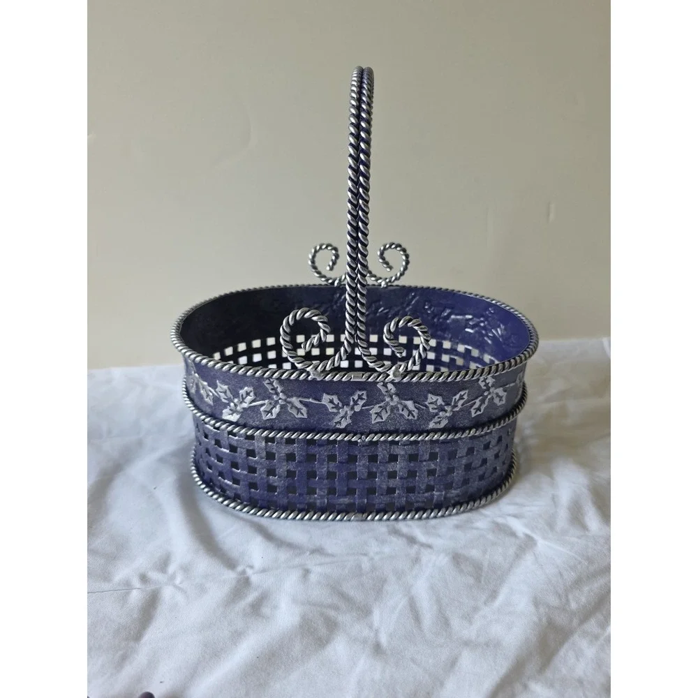 Metal Basket Blue And Silver With Holly Leaves‎ And Handle